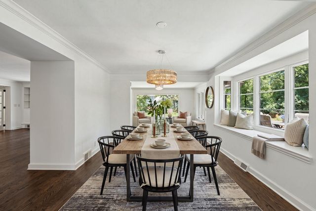 5404 Interlachen Boulevard, Edina, MN 55436