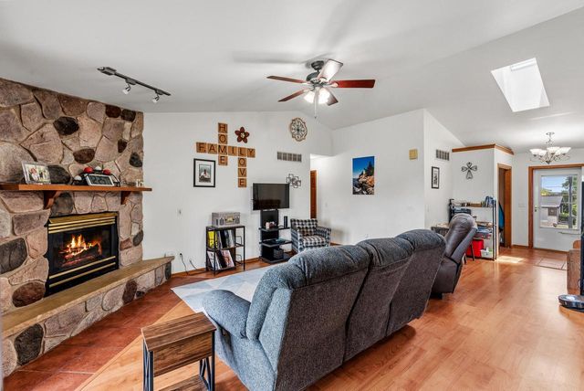 1409 Jefferson STREET, West Bend, WI 53090