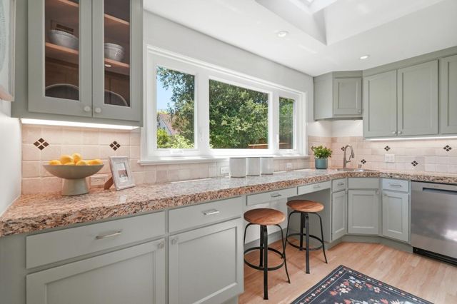 234 Beresford Avenue, Redwood City, CA 94061
