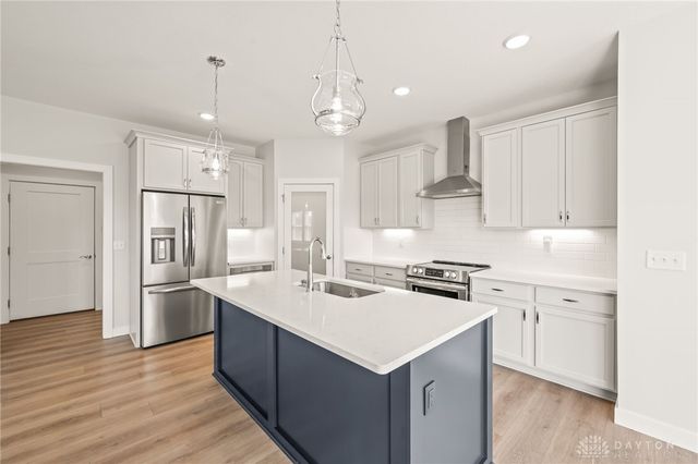 2200 Emerson Way, Troy, OH 45373