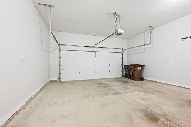 2200 Emerson Way, Troy, OH 45373