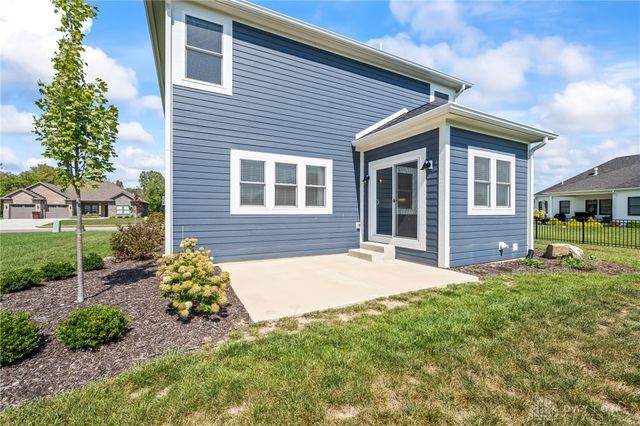2200 Emerson Way, Troy, OH 45373