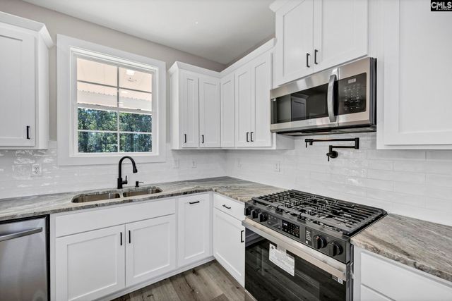 73 Lands End Lane, Prosperity, SC 29127