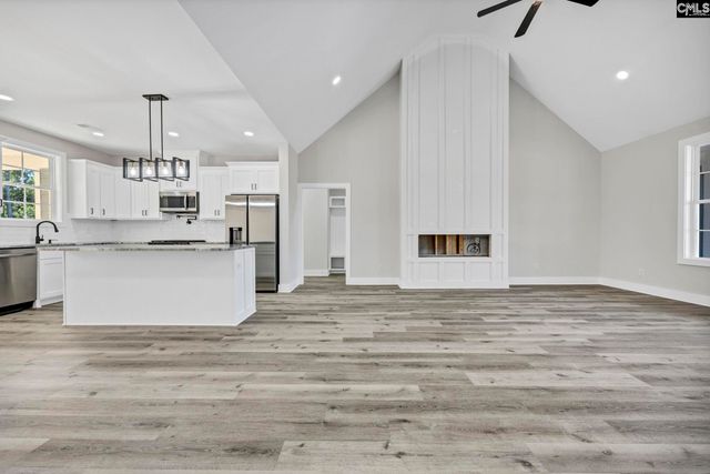 73 Lands End Lane, Prosperity, SC 29127