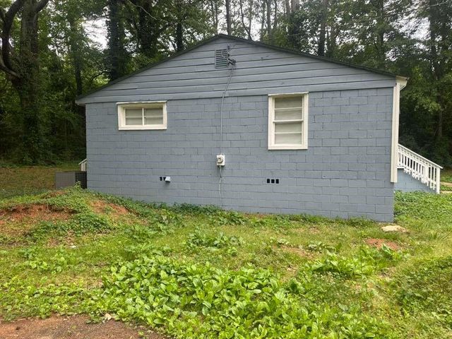 2655 Old Toney Road, Ellenwood, GA 30294