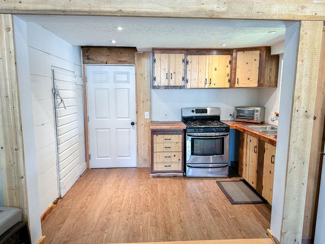 102 Jones Street, Crescent, OR 97733
