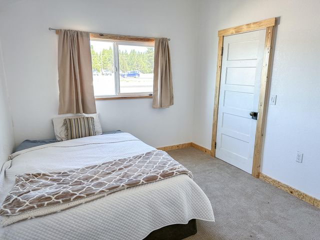 102 Jones Street, Crescent, OR 97733