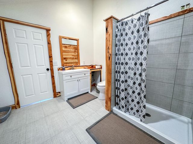102 Jones Street, Crescent, OR 97733