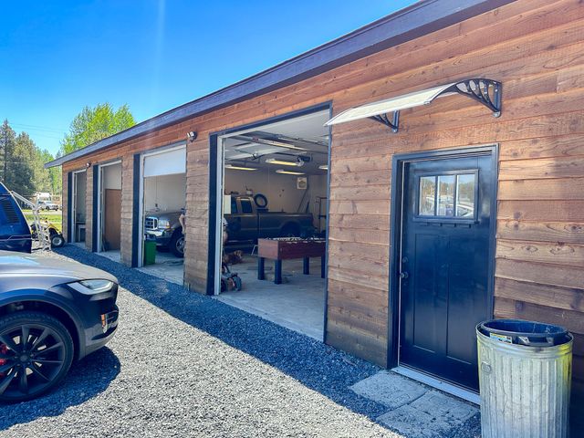 102 Jones Street, Crescent, OR 97733