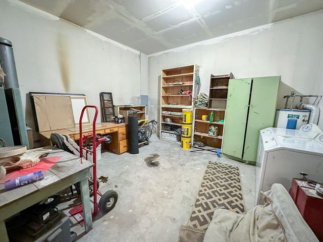 102 Jones Street, Crescent, OR 97733