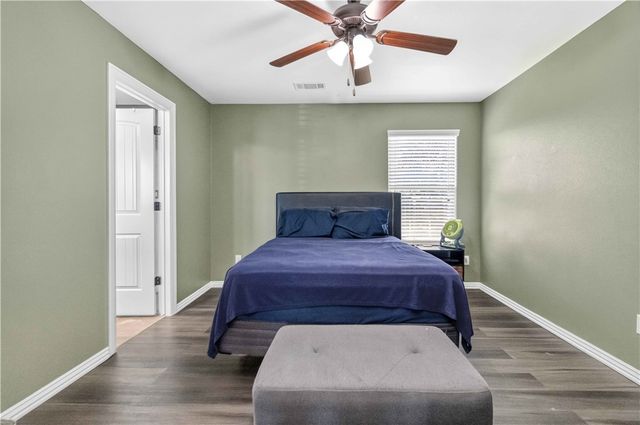 414 Summerwood Court, Rogers, AR 72758