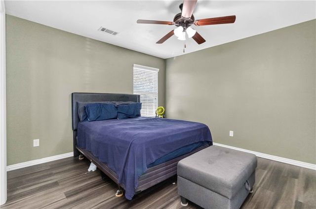 414 Summerwood Court, Rogers, AR 72758