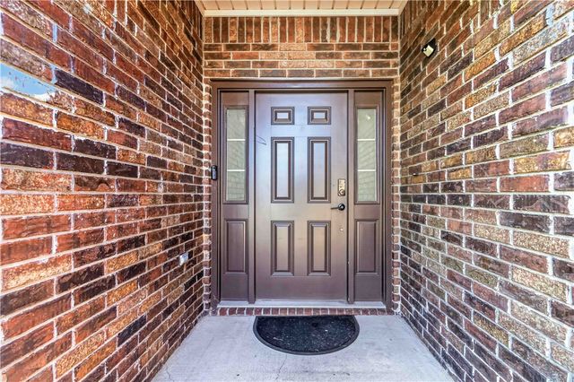 414 Summerwood Court, Rogers, AR 72758
