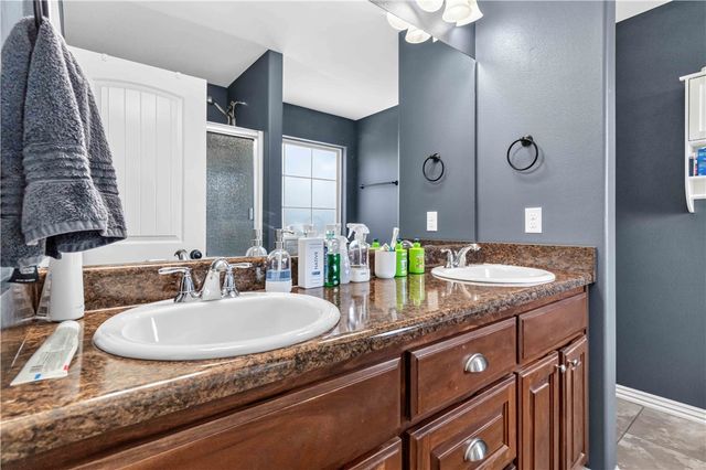 414 Summerwood Court, Rogers, AR 72758
