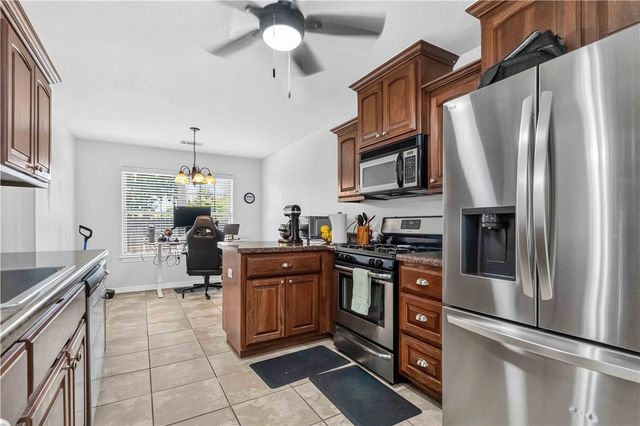 414 Summerwood Court, Rogers, AR 72758