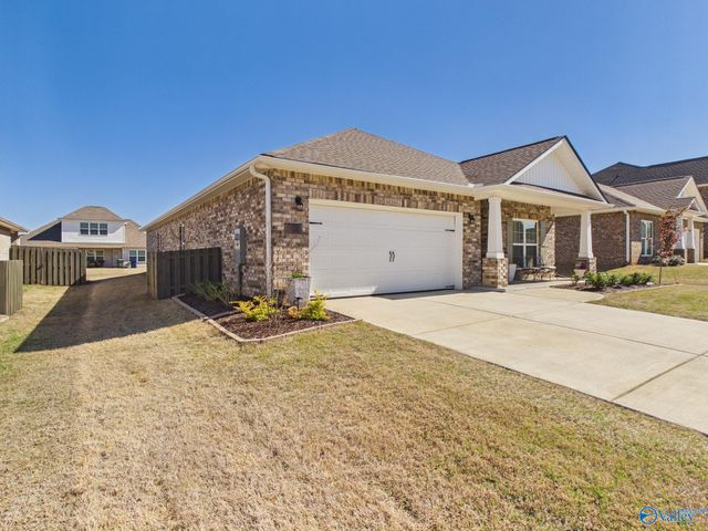 29433 Canoe Circle, Harvest, AL 35749