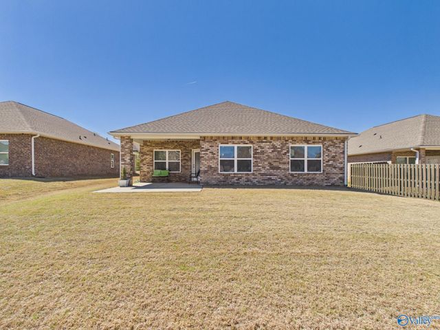 29433 Canoe Circle, Harvest, AL 35749
