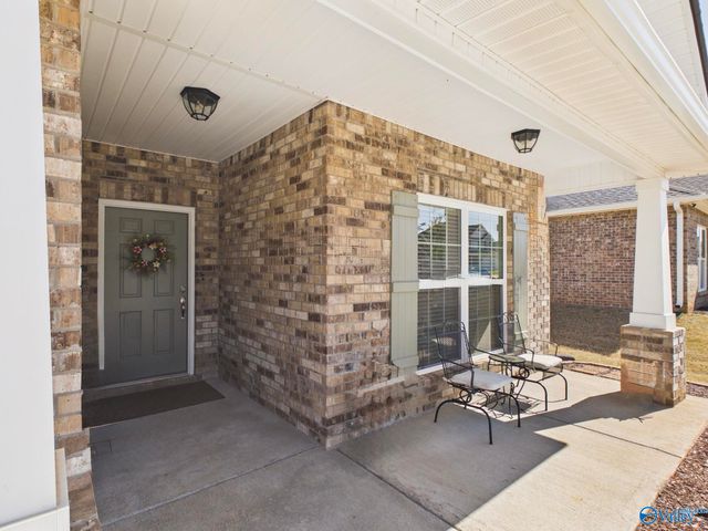 29433 Canoe Circle, Harvest, AL 35749