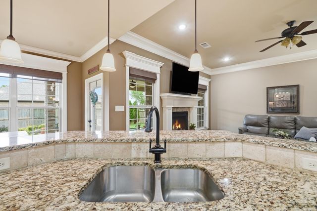 3005 Coldwater Dr, Benton, AR 72019