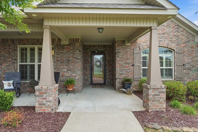 3005 Coldwater Dr, Benton, AR 72019