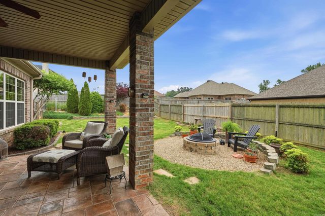 3005 Coldwater Dr, Benton, AR 72019