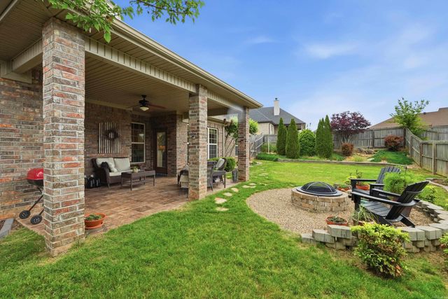 3005 Coldwater Dr, Benton, AR 72019