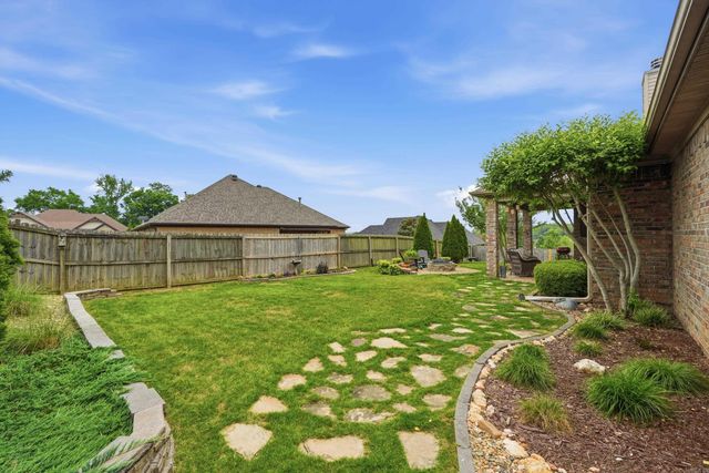 3005 Coldwater Dr, Benton, AR 72019