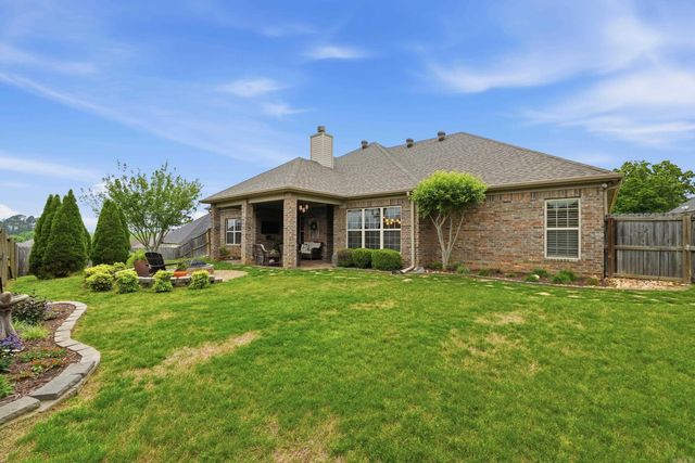 3005 Coldwater Dr, Benton, AR 72019