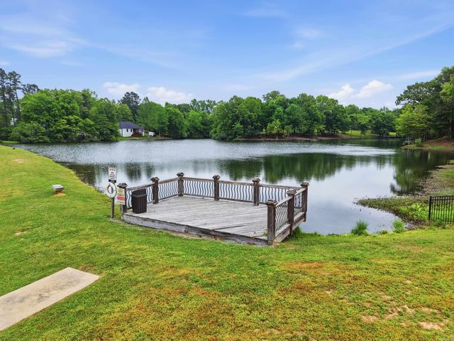 3005 Coldwater Dr, Benton, AR 72019