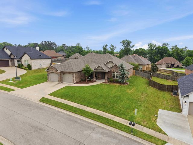 3005 Coldwater Dr, Benton, AR 72019