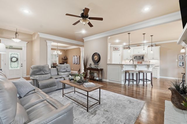 3005 Coldwater Dr, Benton, AR 72019