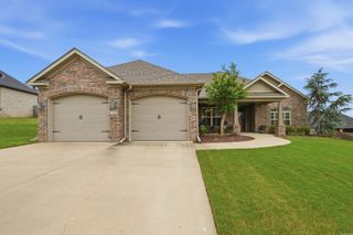 3005 Coldwater Dr, Benton, AR 72019