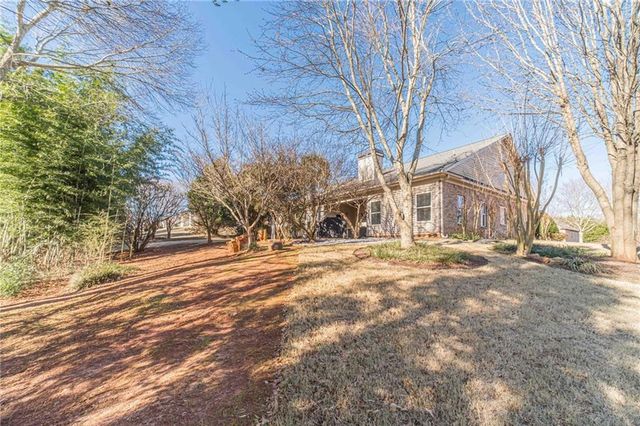 1245 White Columns Drive, Monroe, GA 30656