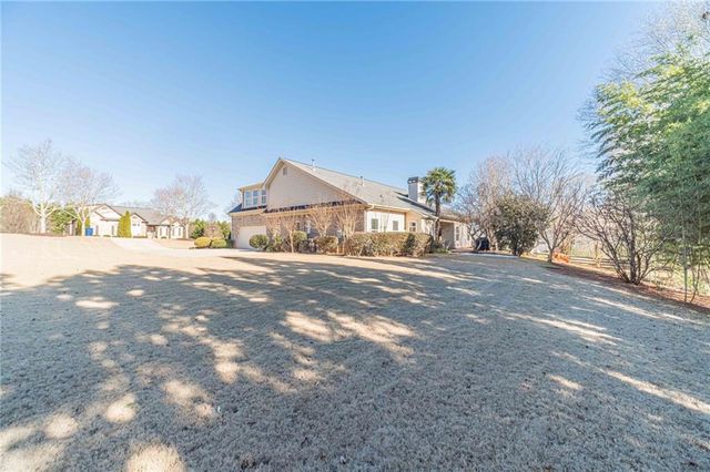 1245 White Columns Drive, Monroe, GA 30656