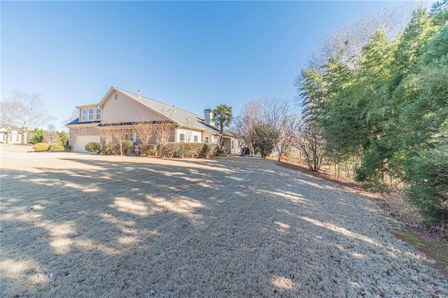 1245 White Columns Drive, Monroe, GA 30656