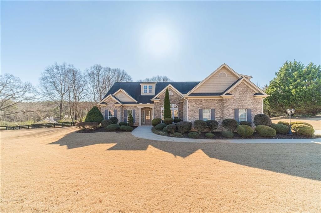 1245 White Columns Drive, Monroe, GA 30656