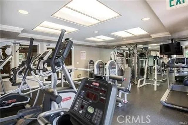 2960 Champion 805, Tustin, CA 92782