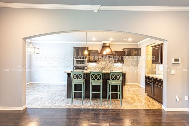 2912 W Featherock, Fayetteville, AR 72704