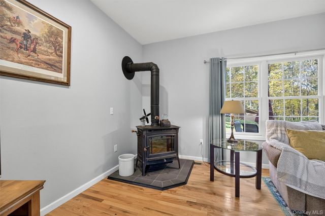 4 Theresa Court, Lagrangeville, NY 12540