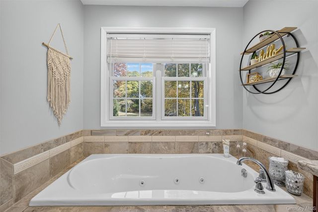 4 Theresa Court, Lagrangeville, NY 12540