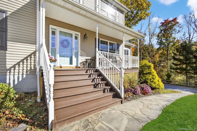 4 Theresa Court, Lagrangeville, NY 12540