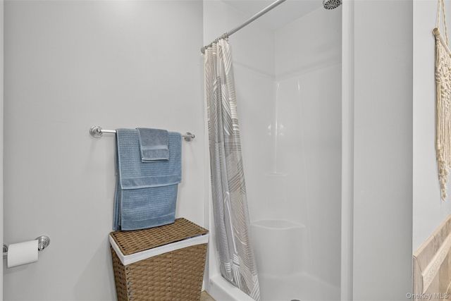 4 Theresa Court, Lagrangeville, NY 12540