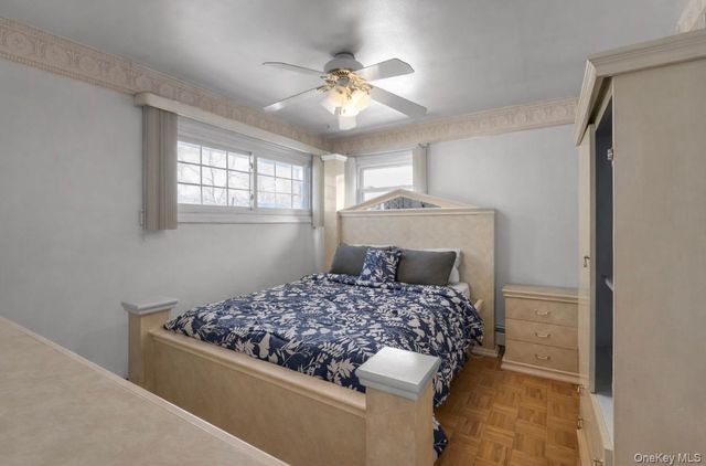 15 Silverpine Drive, Amityville, NY 11701