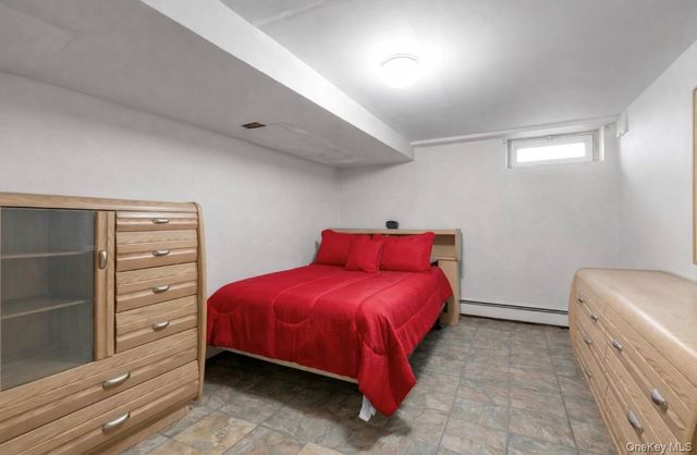 15 Silverpine Drive, Amityville, NY 11701