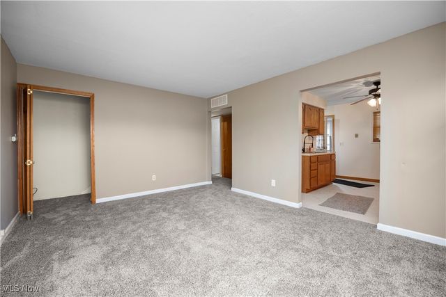 167 Clinton Avenue, Elyria, OH 44035