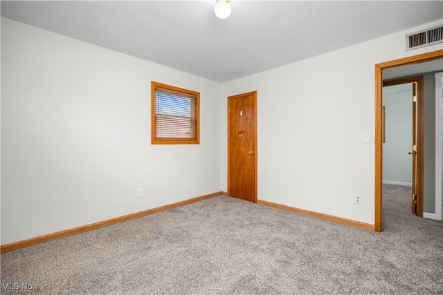 167 Clinton Avenue, Elyria, OH 44035