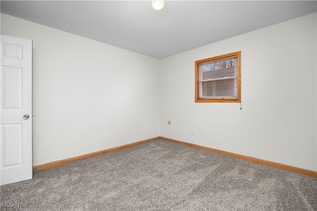 167 Clinton Avenue, Elyria, OH 44035