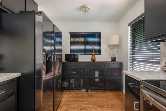 1731 Notre Dame Drive NE, Albuquerque, NM 87106