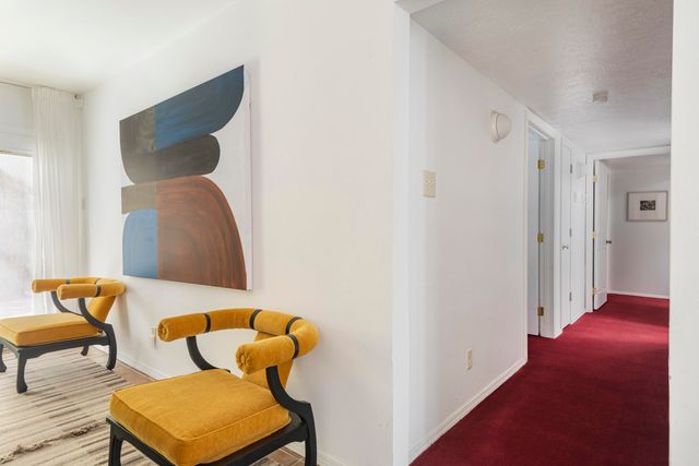 1731 Notre Dame Drive NE, Albuquerque, NM 87106