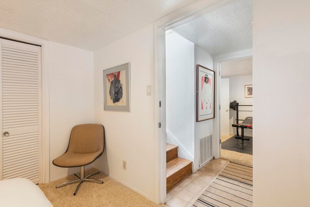 1731 Notre Dame Drive NE, Albuquerque, NM 87106